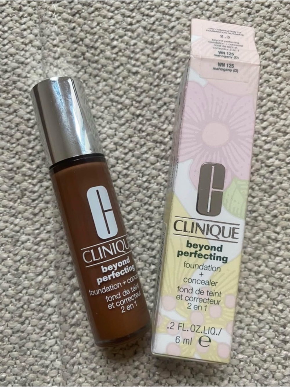 NEW Clinique Beyond Perfecting Foundation + Concealer - Mahogany (WN 125)